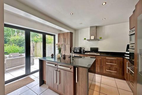 80 Rookery Road, Wombourne, Wolverhampton, WV5 0JQ