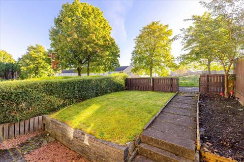 3 bedroom terraced house for sale, Birkenshaw Way, Armadale