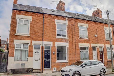 3 bedroom terraced house for sale, Henton Road, Western Park