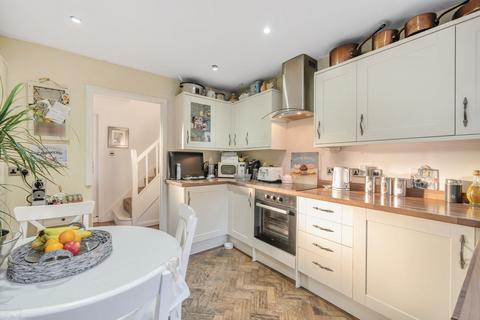 3 bedroom semi-detached house for sale, Farningham Road, Caterham CR3