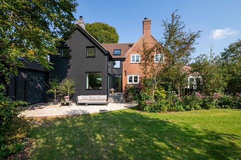 Crabwood Cottage Main Road, Littleton, Winchester, SO22 6PR