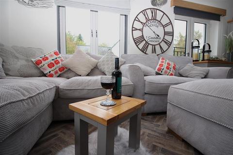 undefined, Castlehill Crescent, Kilmacolm PA13