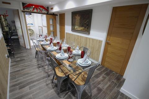 3 bedroom apartment for sale, Castlehill Crescent, Kilmacolm PA13