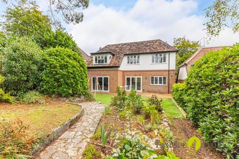 5 bedroom house to rent, De Redvers Road, Lower Parkstone,