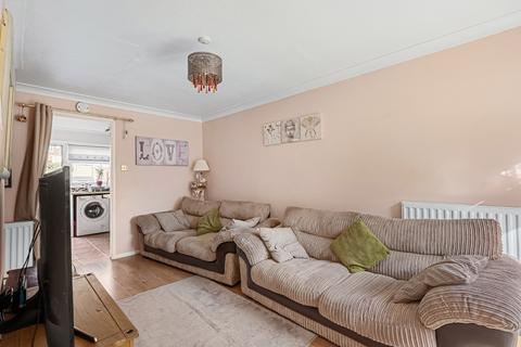 2 bedroom terraced house for sale, Apsledene, Gravesend DA12