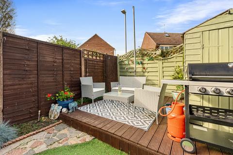 12 Apsledene, Gravesend, DA12 5ED