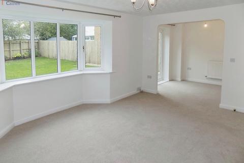 4 bedroom detached house for sale, Maes Dewi Pritchard, Brackla, Bridgend, Bridgend County. CF31 2ET