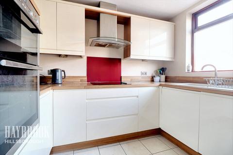 3 bedroom end of terrace house for sale, Dixon Road, Sheffield