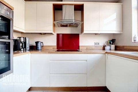 136 Dixon Road, Sheffield, S6 4GA