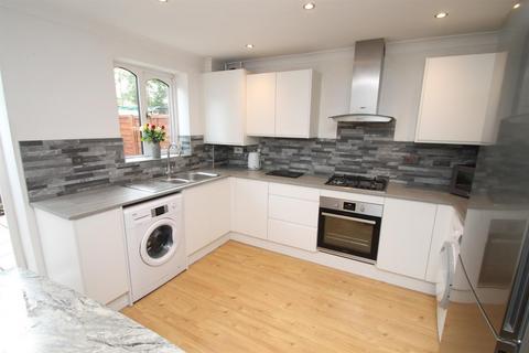 2 bedroom end of terrace house for sale, The Quern, Maidstone