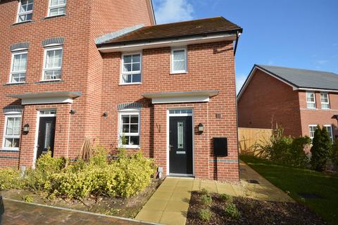 3 bedroom semi-detached house to rent, Holly Blue Road, Sandbach