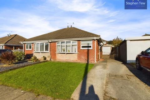 2 bedroom semi-detached bungalow for sale, Burns Place, Blackpool, FY4