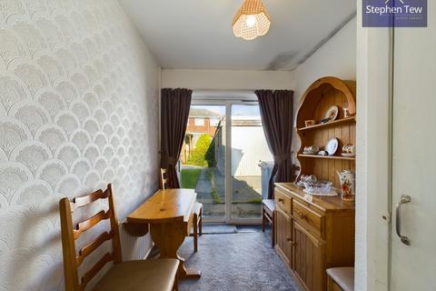 2 bedroom semi-detached bungalow for sale, Burns Place, Blackpool, FY4