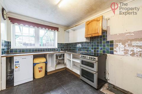 2 bedroom semi-detached house for sale, Quentin Road, Reading, RG5