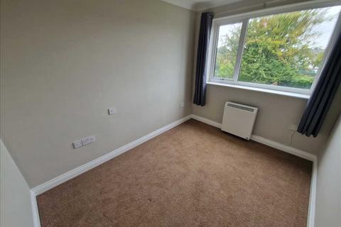 2 bedroom apartment to rent, Chester Avenue, Poulton-le-Fylde