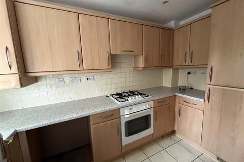 2 bedroom terraced house to rent, Bevercotes Close, ., Newark, Nottinghamshire, NG24