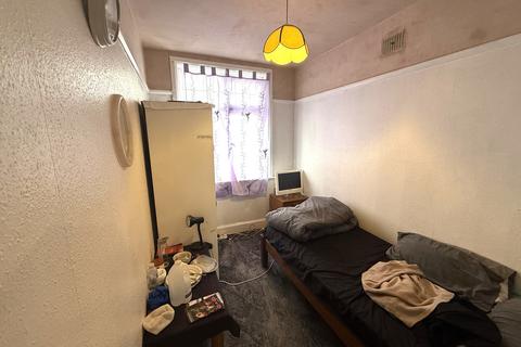 undefined, Bargates, Christchurch BH23