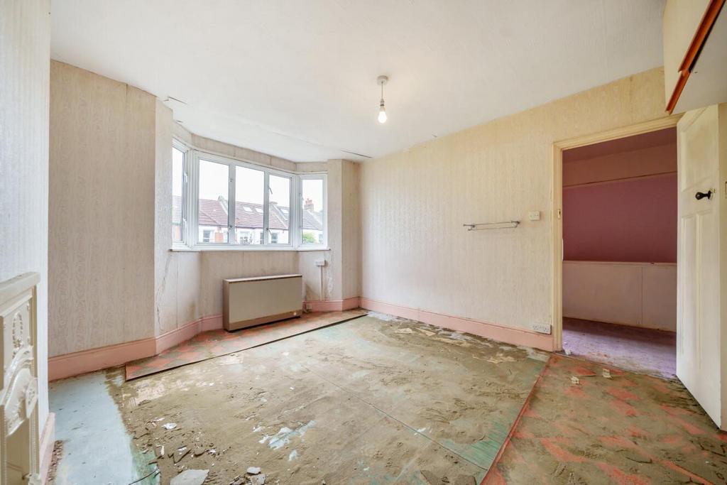 Evelyn Road, Wimbledon 3 bed terraced house for sale £800,000