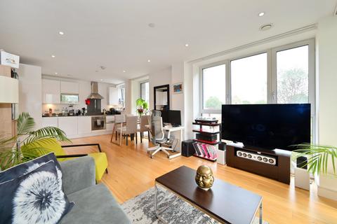 2 bedroom flat for sale, Thanet Tower, London E16