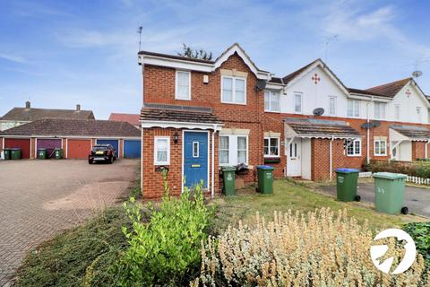 3 bedroom end of terrace house for sale, Sandpiper Drive, Slade Green, Kent, DA8