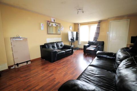 34 Sandpiper Drive, Erith, DA8 2NY