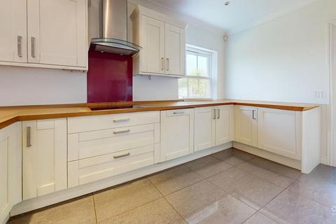 5 bedroom detached house for sale, Humberland House, Mersham TN25 7HX