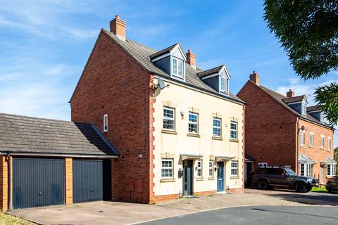 3 bedroom semi-detached house for sale, Northwood Drive, Kingsway, Quedgeley, Gloucester