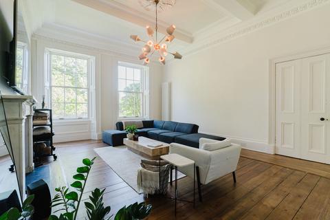 10 Blacket Place, Edinburgh, EH9 1RL