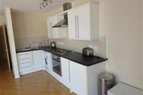 2 bedroom apartment to rent, Golders Green, Liverpool