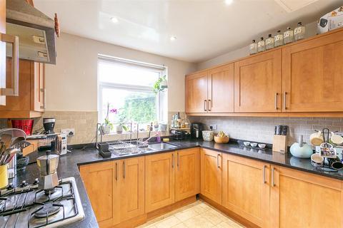 3 bedroom semi-detached house to rent, Kenton Road, Kenton, Newcastle upon Tyne