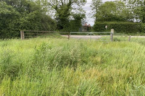 Land for sale, Winterhills, Brackley Road, Silverstone, NN12