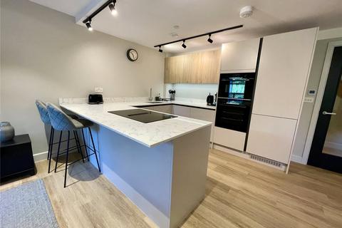 3 bedroom apartment to rent, Manor Road, Bournemouth, Dorset, BH1
