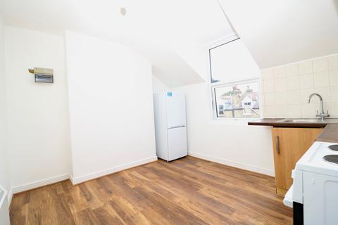 1 bedroom flat to rent, Foulser Road, London SW17