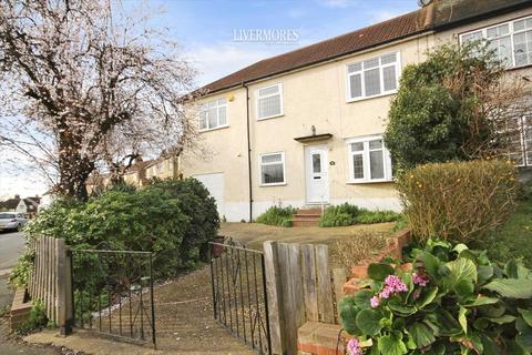 4 bedroom semi-detached house to rent, Green Walk, Crayford, Kent