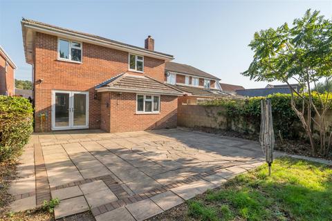 4 bedroom detached house for sale, Fleet End Road, Southampton SO31