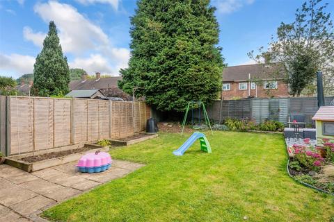 3 bedroom end of terrace house for sale, Weldon Way, Merstham RH1