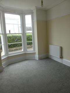 3 bedroom terraced house to rent, High Street, Dawlish EX7