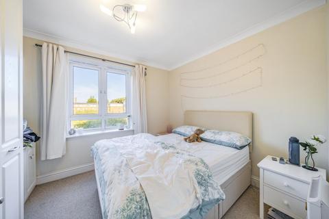 Flat 8, 1 Rainbow Quay, London, SE16 7UF