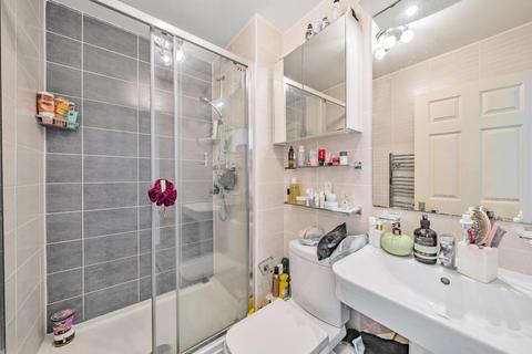 Flat 8, 1 Rainbow Quay, London, SE16 7UF