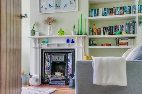 23 Mount Pleasant Road, New Malden, KT3 3JZ