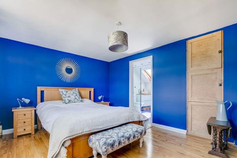 23 Mount Pleasant Road, New Malden, KT3 3JZ