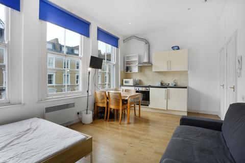 Studio to rent, Collingham Place, Earl's Court SW5