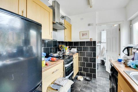 2 bedroom end of terrace house for sale, Caradoc Terrace, St. Asaph LL17