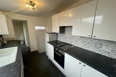 2 bedroom flat to rent, Richardson Street, Wallsend