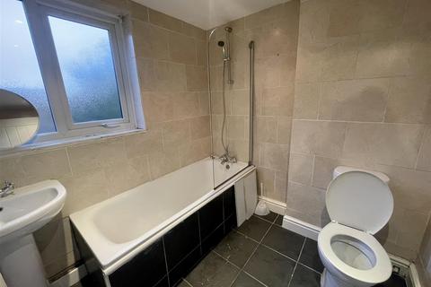 2 bedroom flat to rent, Richardson Street, Wallsend