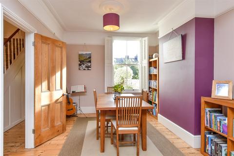 3 bedroom character property for sale, Chester Terrace, Brighton, East Sussex