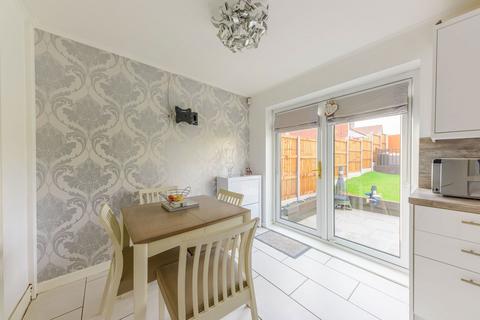 6 Broadhidley Drive, Birmingham, B32 3QN