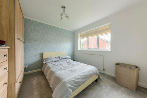 6 Broadhidley Drive, Birmingham, B32 3QN