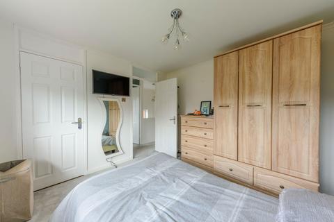 6 Broadhidley Drive, Birmingham, B32 3QN