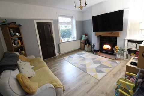 2 bedroom terraced house for sale, Spring Terrace, Keighley, BD21